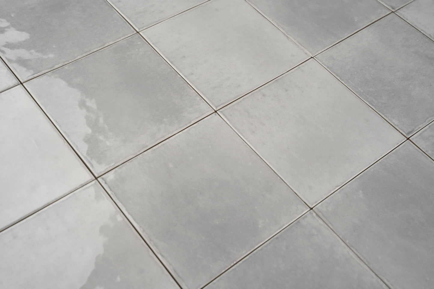 Wandfliese Agadir Piedra (grau) glänzend 14,7X14,7 cm