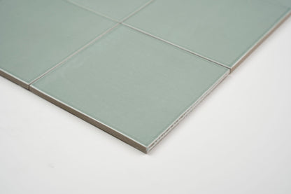 Wandfliese Berlin Aquamar glänzend 14,7X14,7 cm