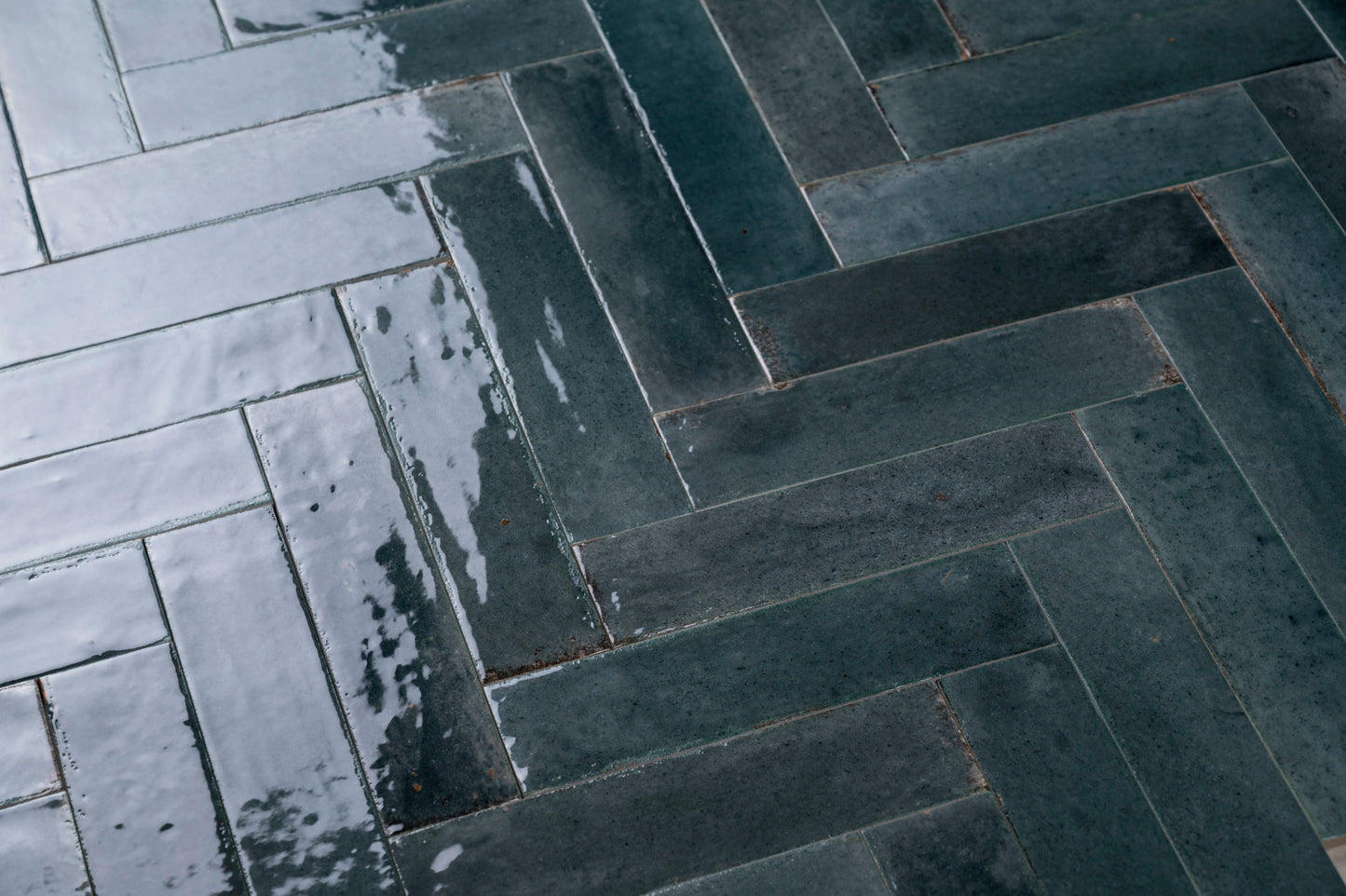 Wandfliese Look Avio glossy 6,5x24 cm, Riemchen