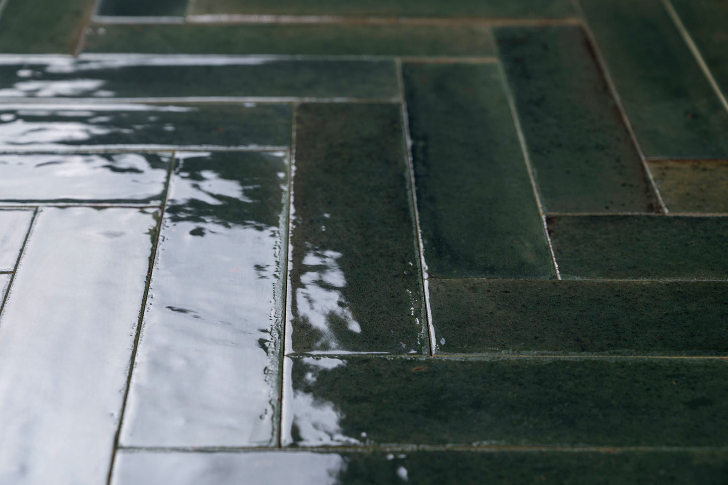 Wandfliese Look Oliva glossy 6,5x24 cm